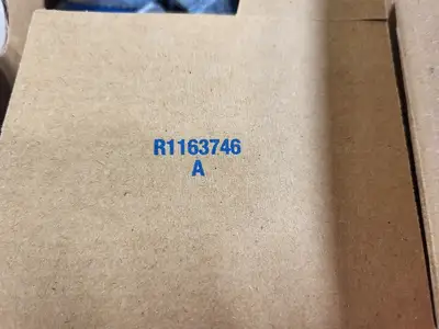 NEW THOMAS & BETTS H050GR-C