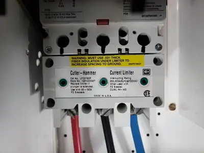 Used EATON HFD3100 Switchgears British Columbia CA | Lenmark #240439