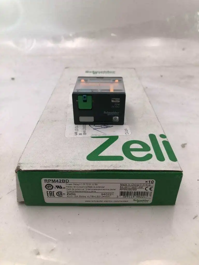 Schneider Electric RPM42BD 15A Plug-In Power Relay 24VDC 4CO 14-Pin -NIB of 7