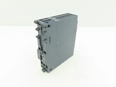 Siemens 6GK5-615-0AA00-2AA2 SCALANCE S615 5-Port Industrial LAN Router SINEMA RC