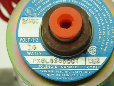 Honeywell Skinner S3FFHAL3 Solenoid Valve 5-Way 3 Pos 24VDC 150 PSI 3/8" NPT