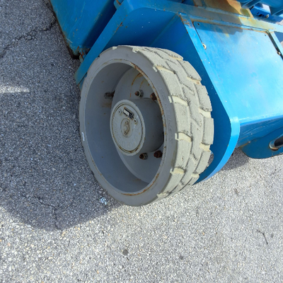 USED 2014 Genie Z-30/20N