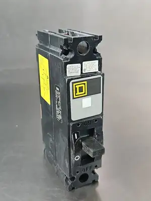 Square D FAL12015 Molded Case Circuit Breaker 15A (BIN345)