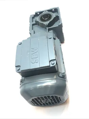 USED SEW-EURODRIVE 0.75KW RIGHT ANGLE GEARMOTOR 1435RPM INPUT