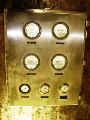 Heinkel HF 300 Inverting Filter centrifuge, Hastelloy C4.