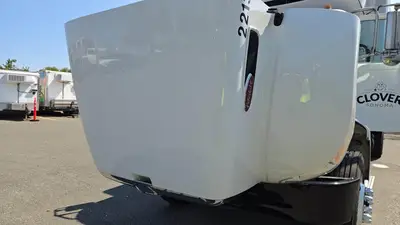 USED 2021 PETERBILT 330