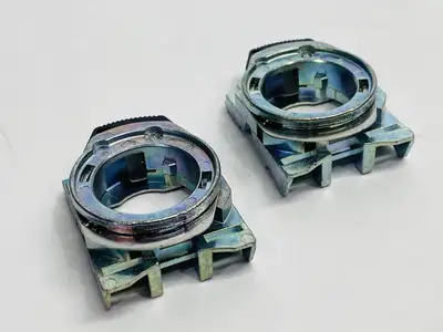 800F-ALM | Allen Bradley  Ser A Pushbutton Metal Mounting Latch LOT OF 2 - New Other