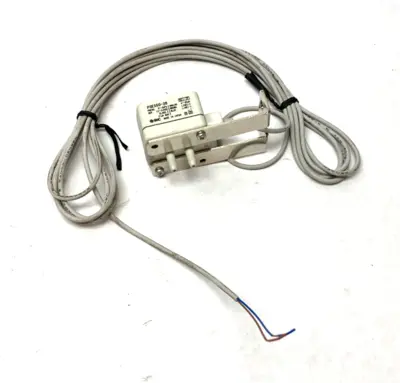 USED SMC DIFFERENTIAL PRESSURE SENSOR, LOW PRESSURE
