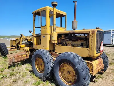 USED 1952 CATERPILLAR 12