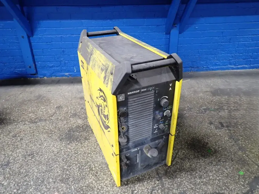 USED ESAB WARRIOR 500I CC/CV