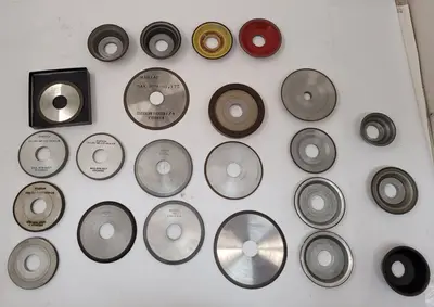Used _UNKNOWN_ DIAMOND GRINDING WHEELS Grinding Wheels Kentucky US | Aucto #1396817