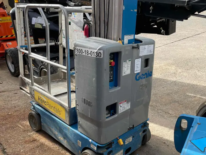 Used 2017 GENIE GR-20 Manlifts Pennsylvania US | Steam Well LLC 3 #97780
