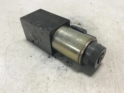 USED VICKERS DG4V3S22AMUHL760EN490