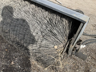 Used _UNKNOWN_ _UNKNOWN_ Power Brooms Michigan US | Miedema Asset Management Group #1437664