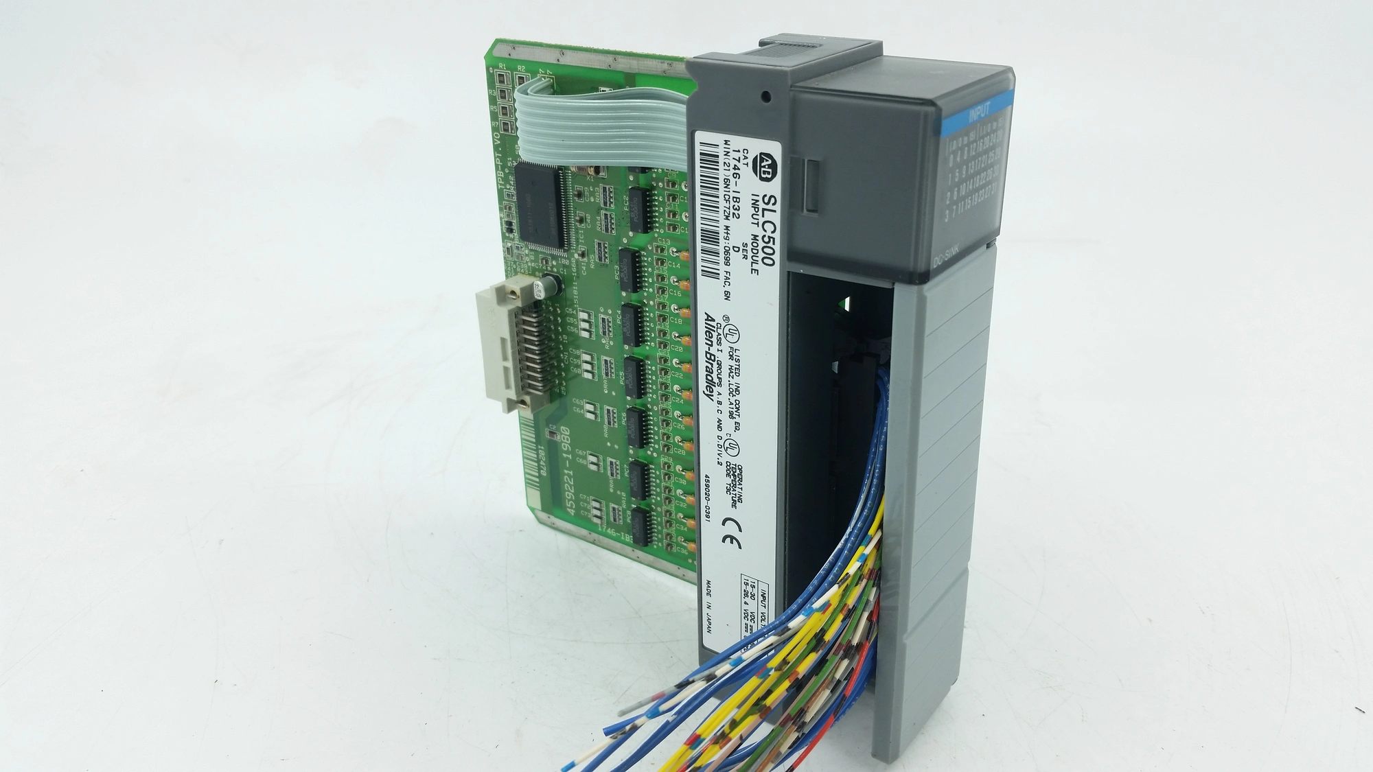 USED ALLEN BRADLEY 1746-IB32 SER D