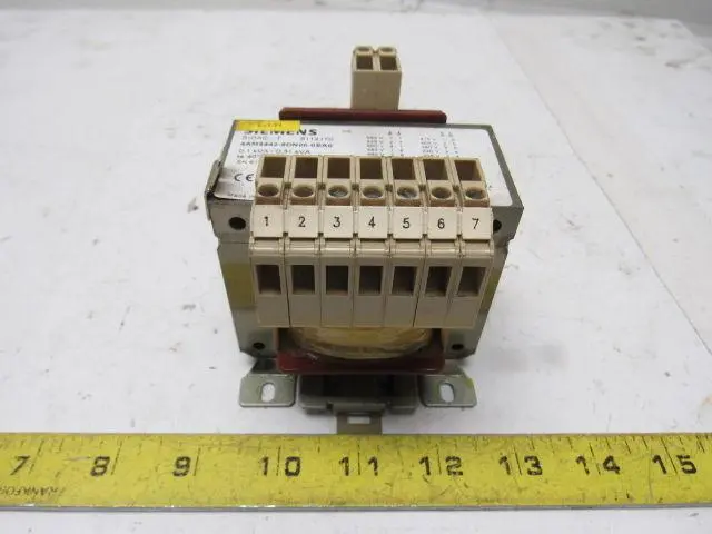 Siemens 4AM3442-8DN00-0EA0 208-550V Pri 24V Sec 50/60Hz 0.1/0.31kVA Transformer