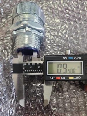 NEW THOMAS & BETTS 5334GR