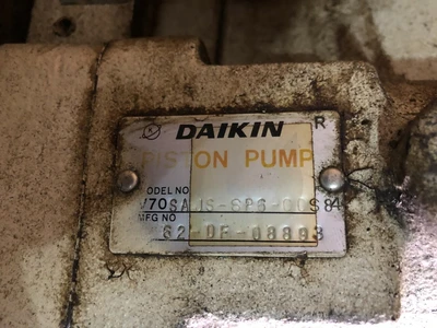 World energy Toshiba induction motor TIKK 15 kw frame 160L Daikin Piston pump
