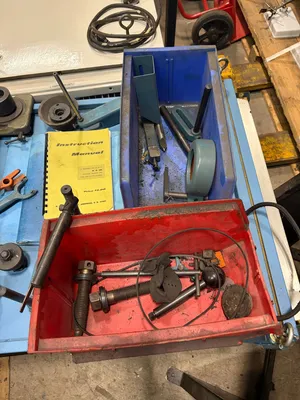 K.O. LEE B6062HM Universal Cylindrical Grinders | Global Machine Brokers, LLC (19)
