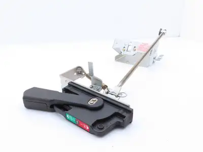 Allen Bradley 1494V-M41 Circuit Breaker Operator Mechanism Kit Ser A