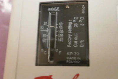 USED DANFOSS KP 77