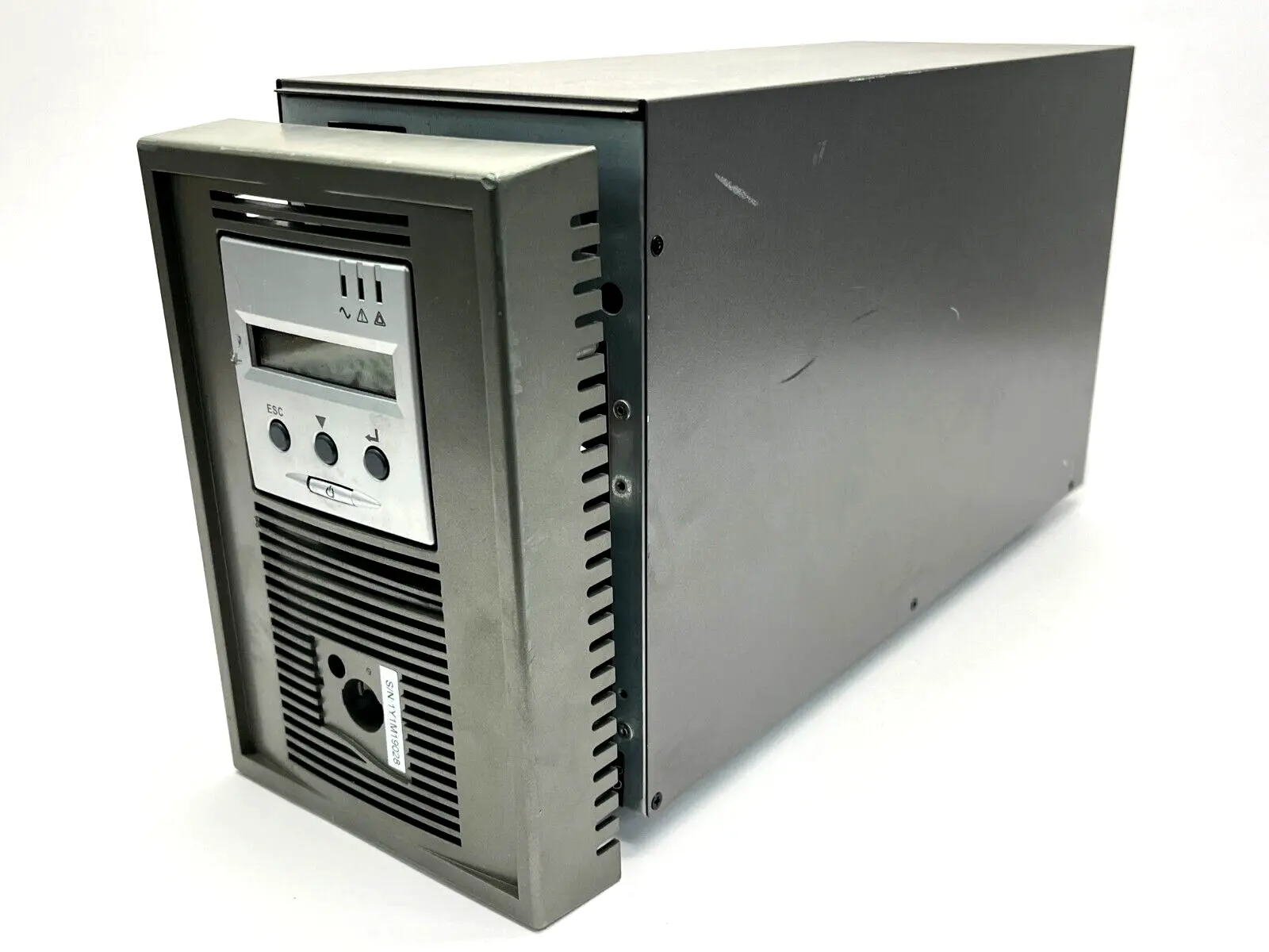 EX1000 | Eaton  Uninterruptible Power Supply 900W 1000VA DAMAGED CABLE NO BATTERY - For parts or not working