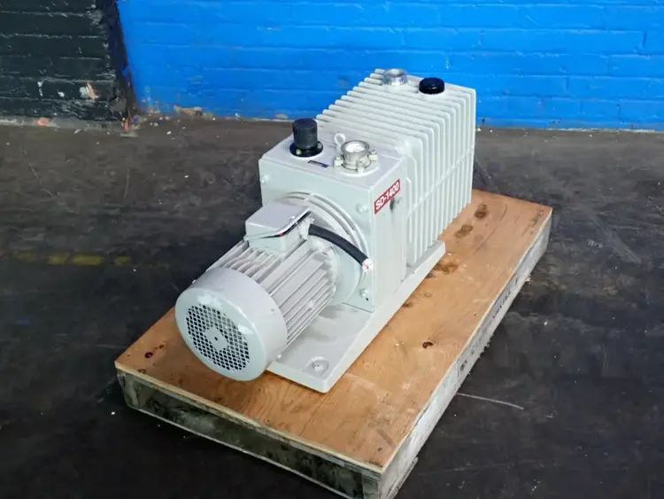 Used VARIAN SD1400 Pumps Ohio US | HGR 24 #946315