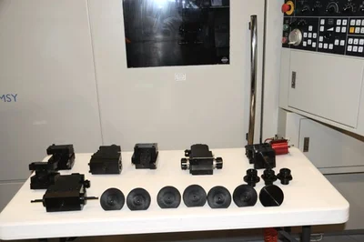 USED 2009 HARDINGE GS-250MSY