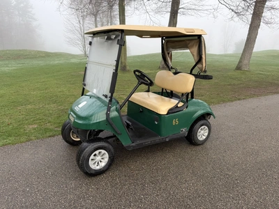 (1) 2019 E-Z-Go EFI golf cart with a Kawasaki gas engine, model 657061G01, includes canopy, fold-dow...