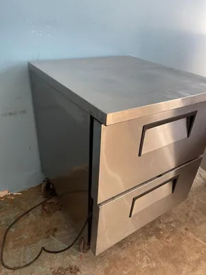 75-0382 True TUC-27D 27" 2 Drawer Self Contained Undercounter Cooler