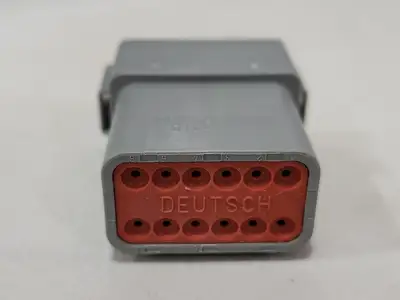 USED DEUTSCH DT04-12P