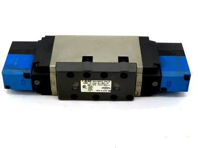USED SMC VSS8-6-FJG-D-3EZ-V1 SOLENOID VALVE VSS86FJGD3EZV1