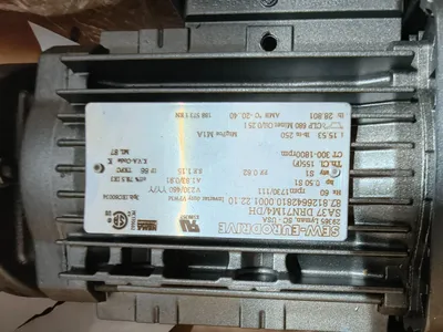 SEW-EURODRIVE SA37 DRN71M4/DH GEAR MOTOR | ESS Industrial Equipment Sales (6)