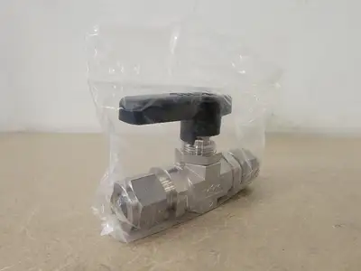 NEW TYLOK SS-6-DTT-8-8-K
