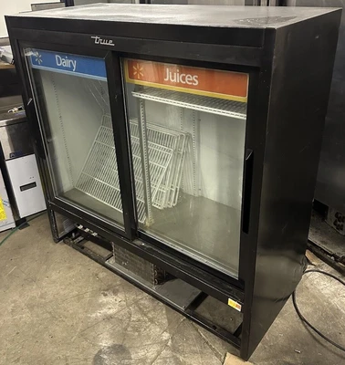 174-0097 True GDM-41SL-48-HC 2 Glass Door Self Contained Cooler