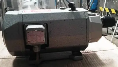 Becker model VT.310 vacuum pump