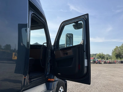 Used 2021 FREIGHTLINER CASCADIA 126 PT126064ST 6X4 Conventional trucks Michigan US | Miedema Asset Management Group #1413474