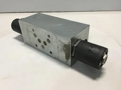 USED INDUSTRIAL MRO HF960819