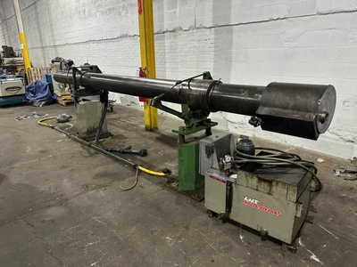 OKUMA LR15 TURNING CENTER