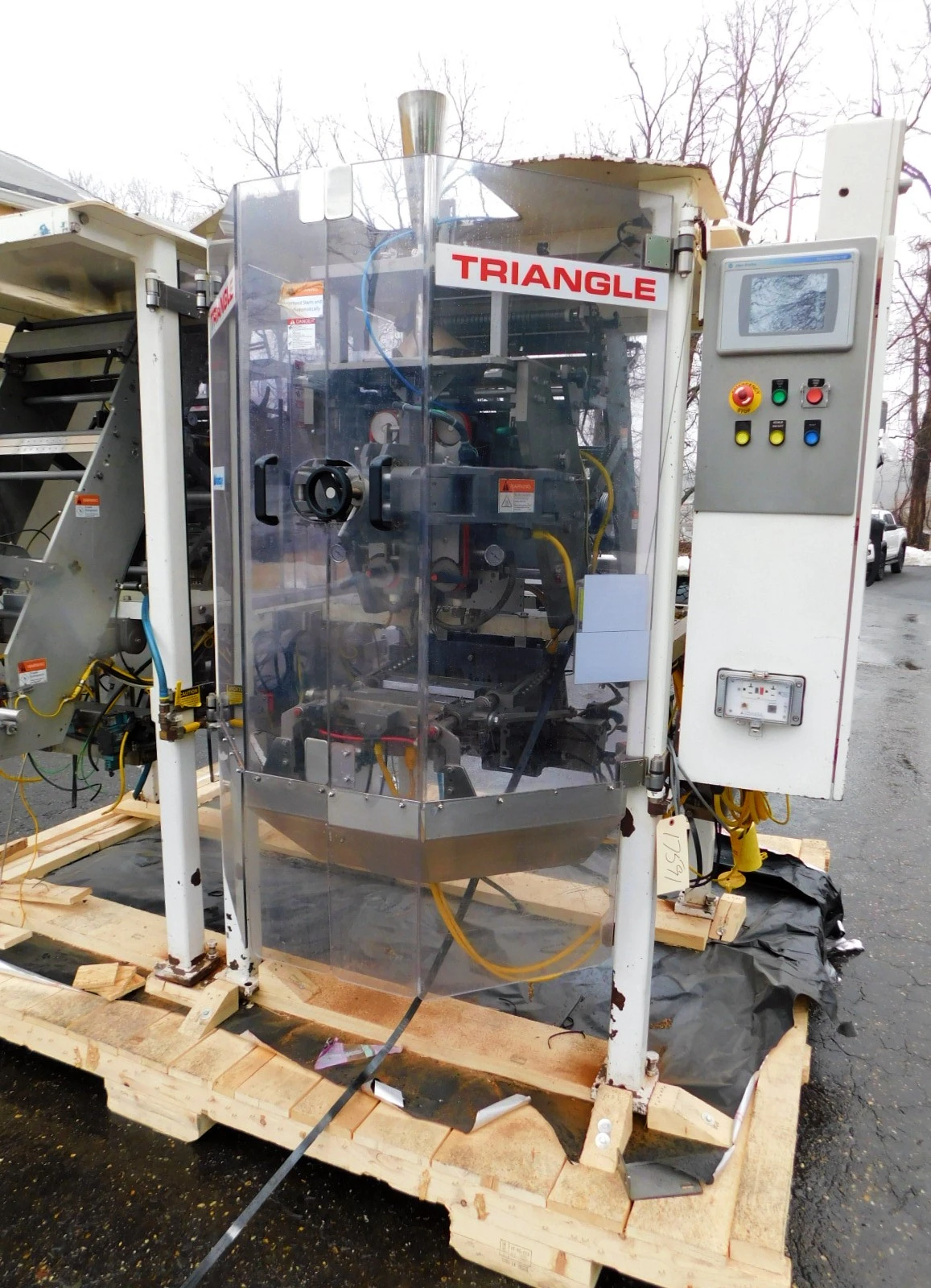 USED TRIANGLE BAGGER B 108 C