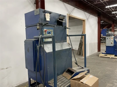 Used 6" Accrapak Strand Pelletizer
Belt Driven Rotor

Dimensions: 5' x 5' x 7'