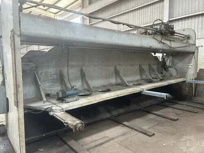 Used 1971 CINCINNATI 3DLS20 Power Squaring Shears (Inch) Florida US | Southern Fabricating Machinery Sales, Inc. #1558186