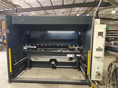 2025 ACCURL 10’ x 150T GeniusPro Press Brakes | Tight Tolerance Machinery (2)