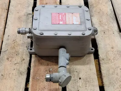 USED AKRON EXI684