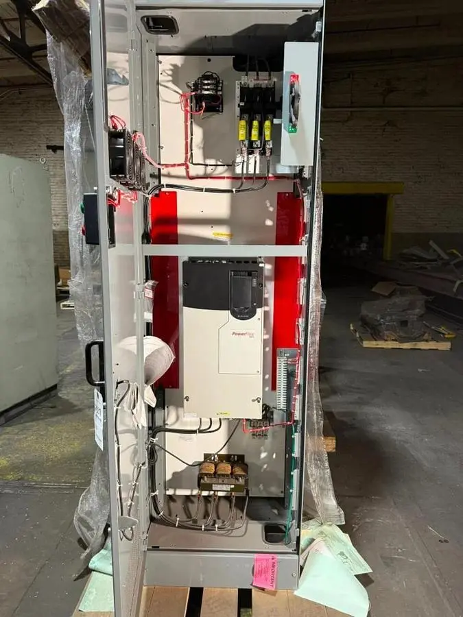 NEW ALLEN-BRADLEY MCC ENCLOSURE W/ 60HP POWERFLEX 755 DRIVE 20G1ANE063AN0NNNNN