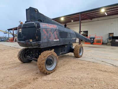USED 2015 JLG 800S