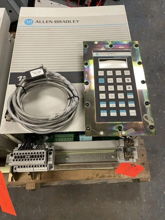Used ALLEN BRADLEY 1395-B67-C1-P51 Input / Output Modules | Surplus Asset Holdings #1206034