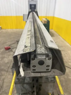 USED TITAN 8268 20/35
