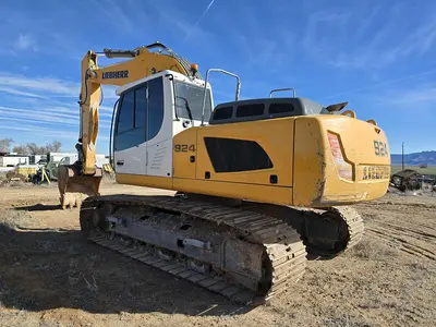 Used 2019 LIEBHERR R924 LC Crawler Excavators Utah US | Berry Machinery #910866