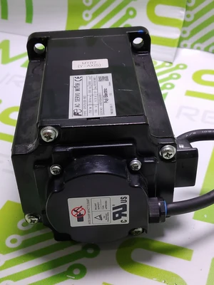 FUJI ELECTRIC GYS751D5-RB2  SERVO MOTOR